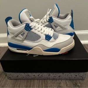 Air Jordan Military blue (2006) Size 9